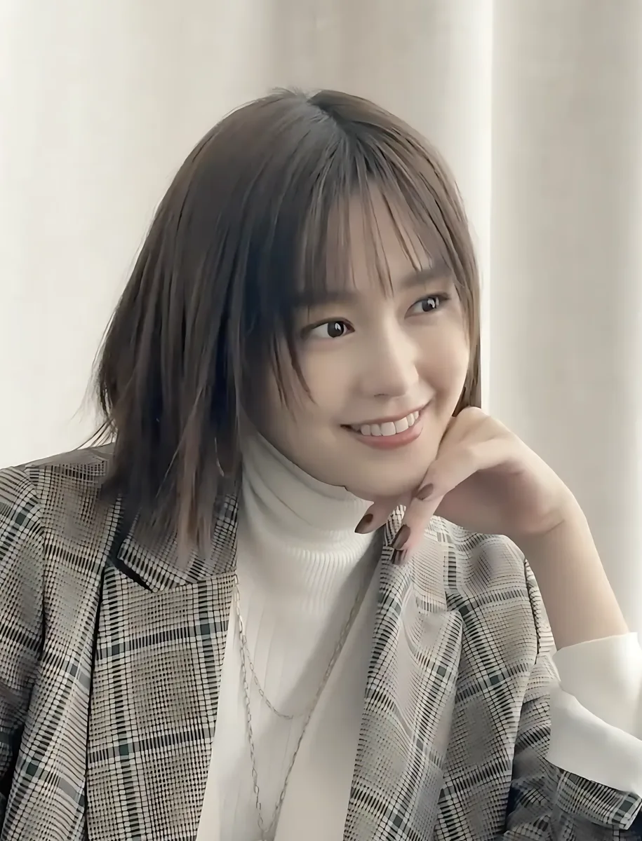 Mirei Kiritani